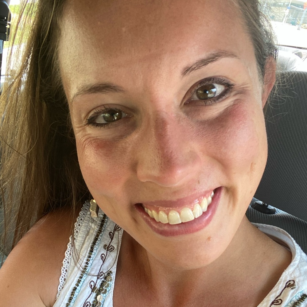 Meet your Posher, Ami